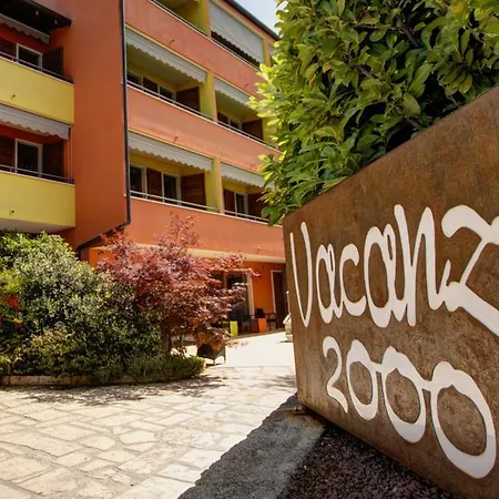 Vacanze 2000 - Adults Only Апарт-отель 2*