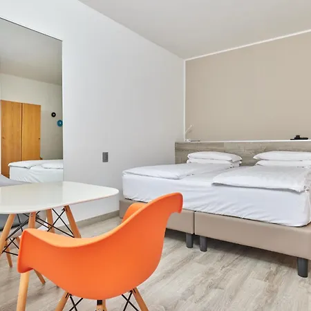 Vacanze 2000 - Adults Only Μαλτσεζίνε